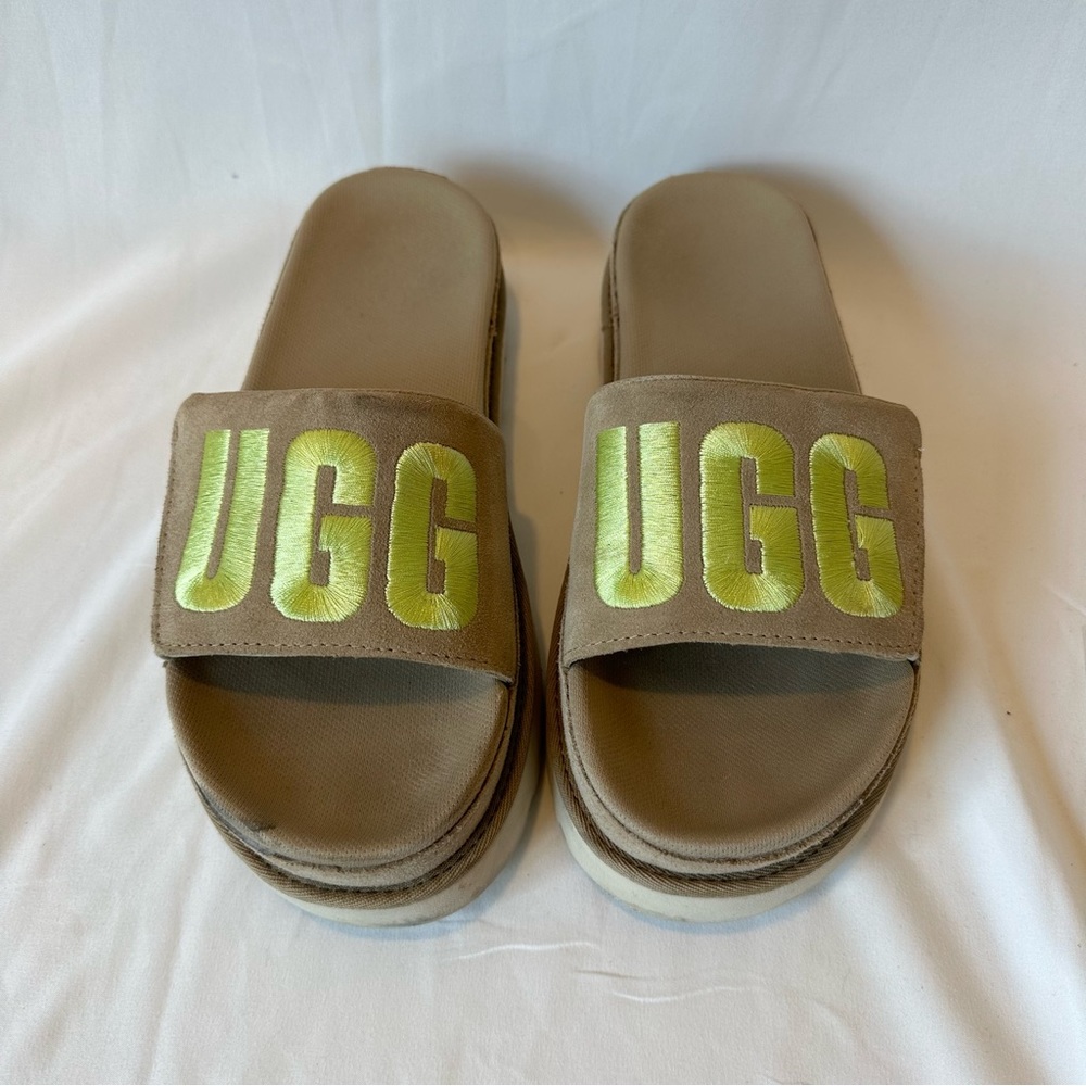 Ugg Logo Slides-9